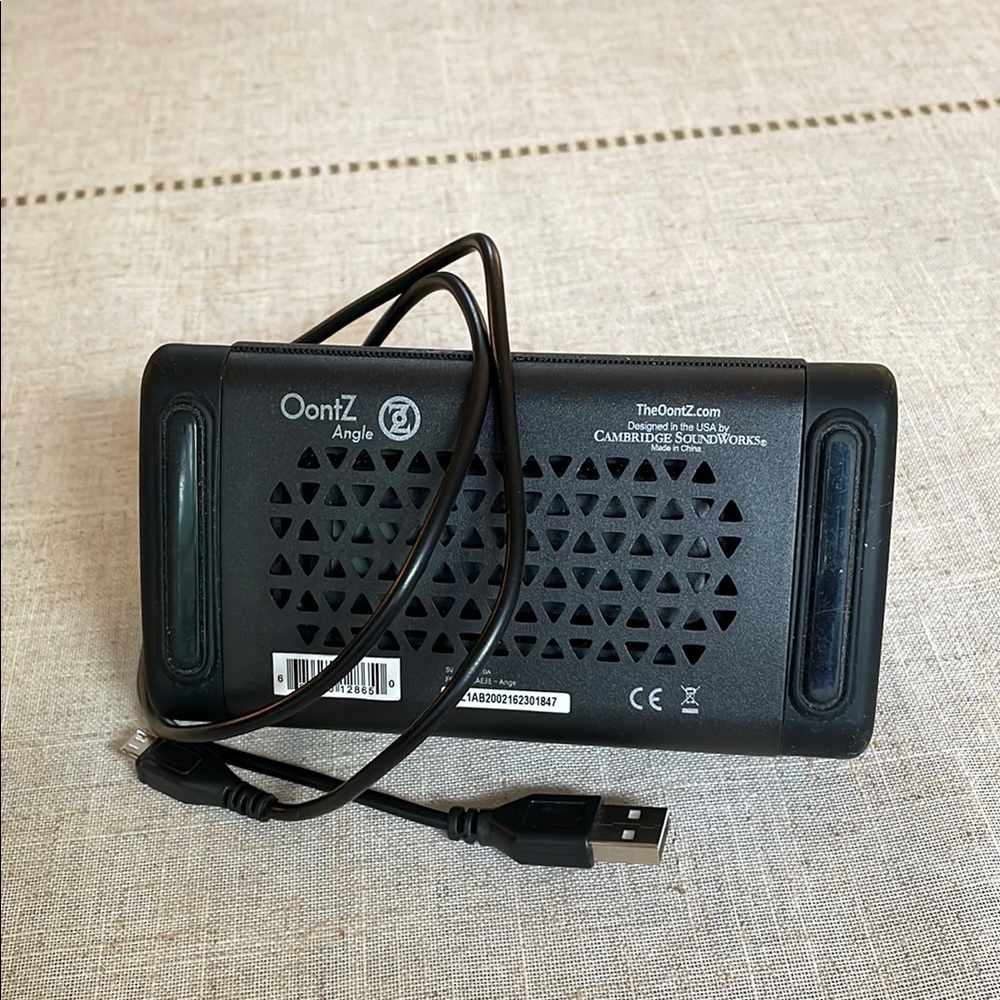 Angle Black Bluetooth Speaker